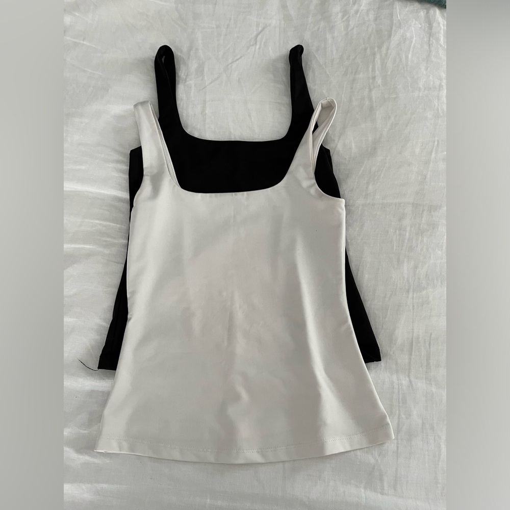 (2 PC) Dynamite tank tops